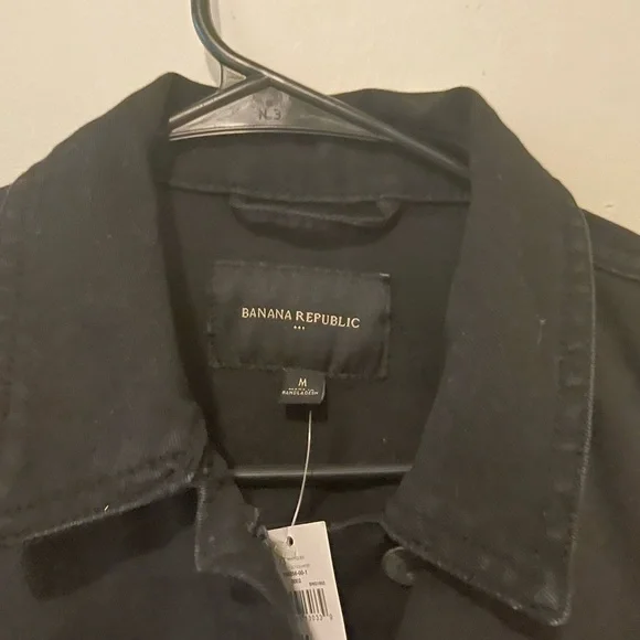 New Banana Republic Jean Jacket - Picture 4 of 4